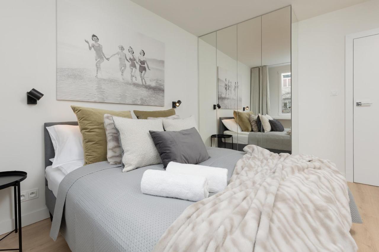 Cosy Dream City Center Apartment By Noclegi Renters Varsovie Extérieur photo