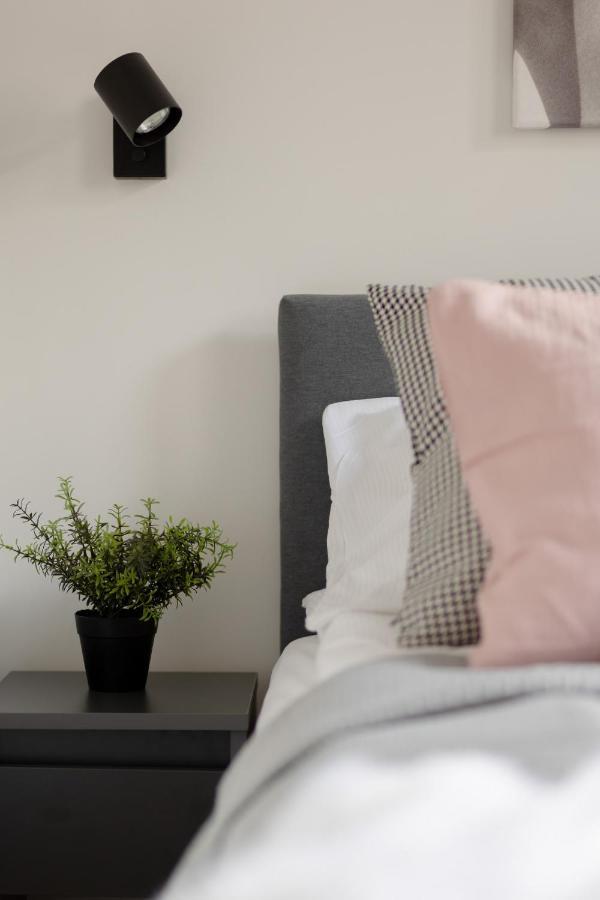 Cosy Dream City Center Apartment By Noclegi Renters Varsovie Extérieur photo